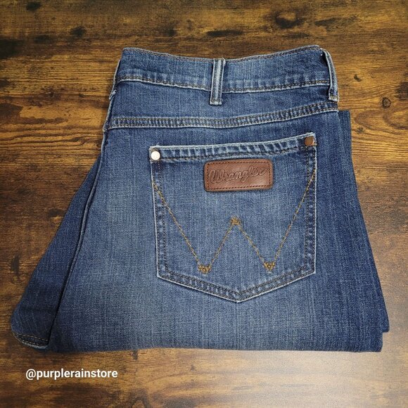 Wrangler Retro Jeans 38x34 Measures 38x32 Relaxed Bootcut Western Cowboy Rodeo - Picture 1 of 11